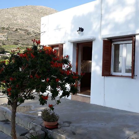 Maria Guesthouse Kini Exterior foto