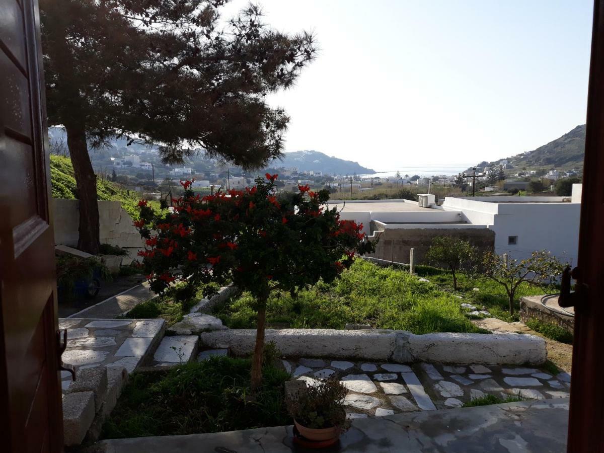 Maria Guesthouse Kini Exterior foto